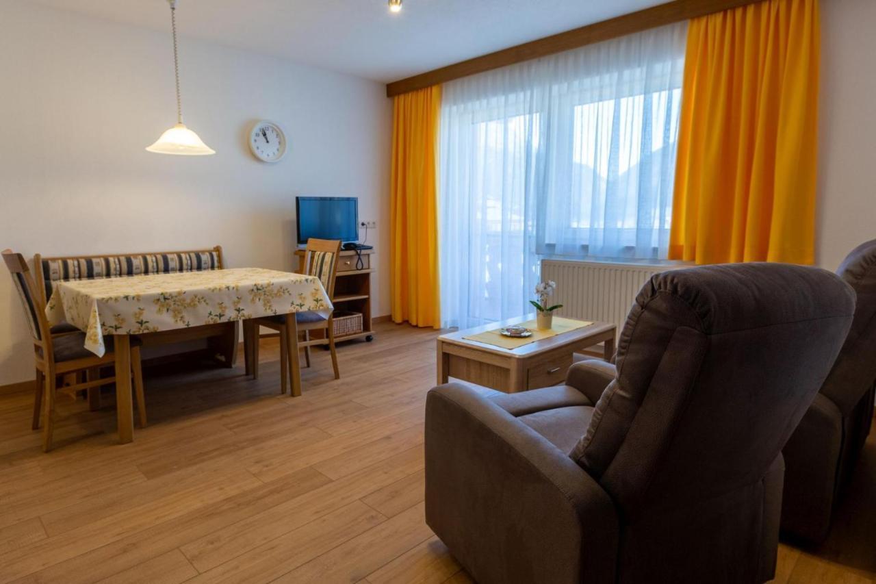 Gaestehaus Alpenstern แอห์วัลด์ ภายนอก รูปภาพ